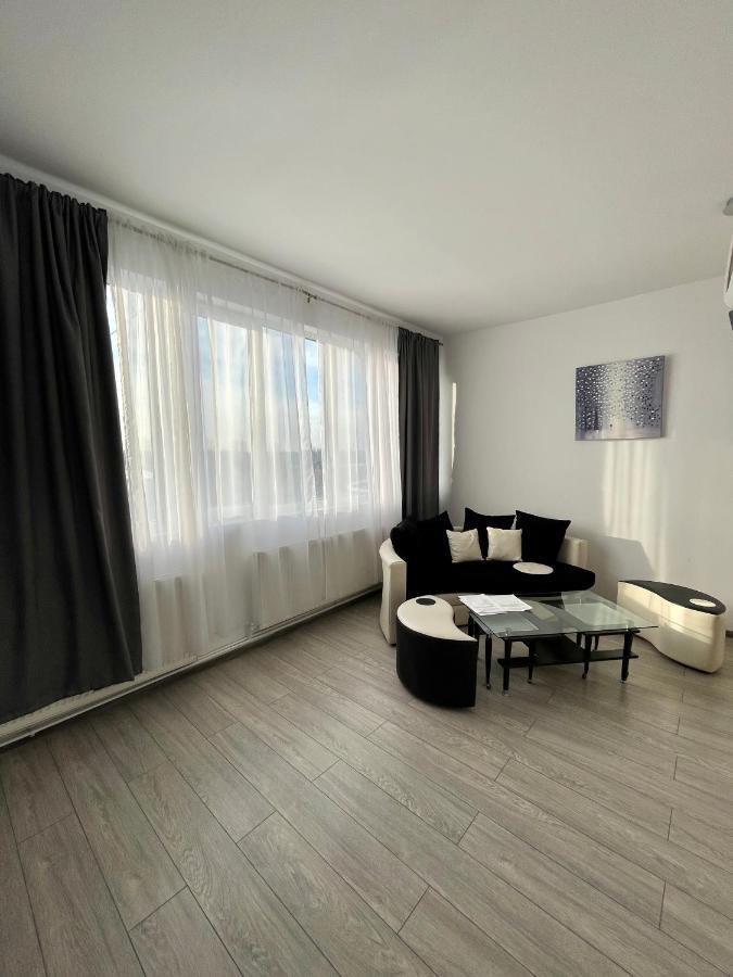 Luanaapartments #36 Otopeni Exterior photo